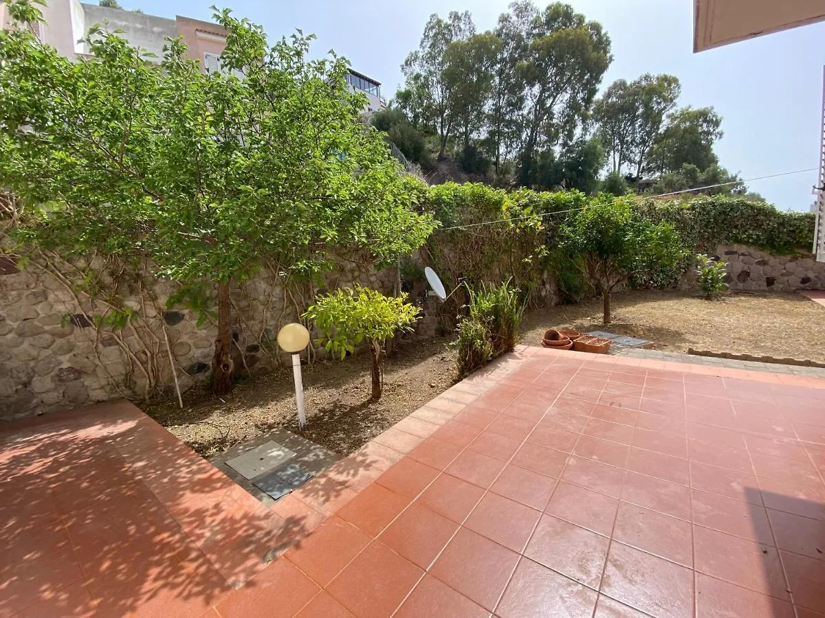 Villa A Lipari